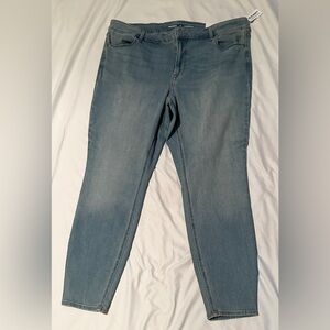 NWT Old Navy plus size jeans
